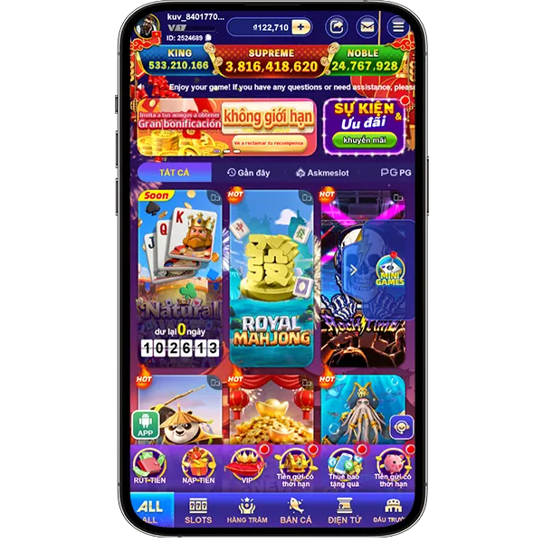 Giao diện ứng dụng G168 trên điện thoại với nhiều trò chơi casino, slot game và bắn cá